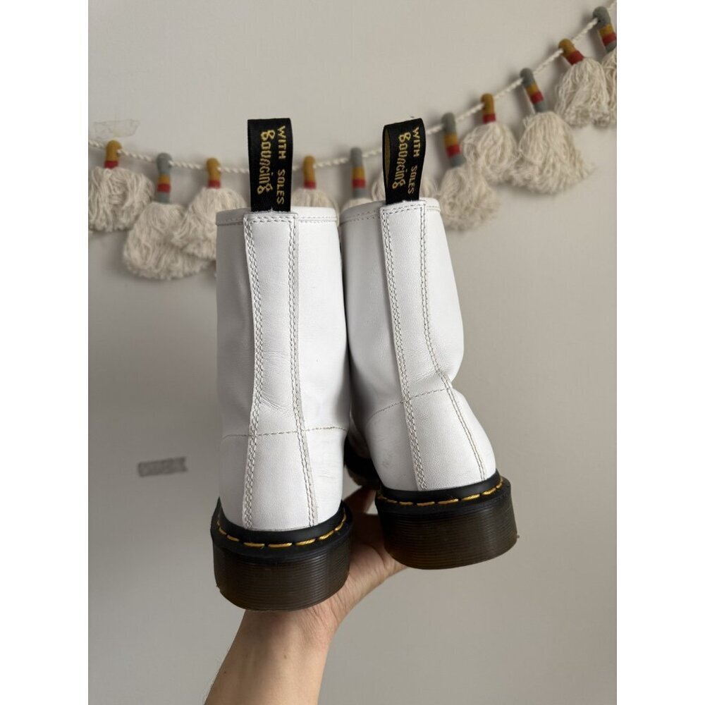Dr. Martens Women's 1460 Patent Leather White Lace Up Moto Boots Grunge Retro 10 - Picture 6 of 10